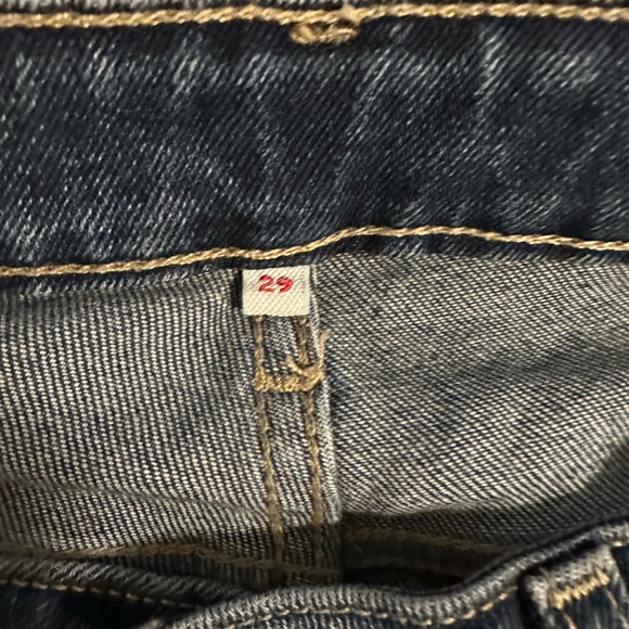 Levi Womens Denim Jeans with Detail Strip Hem - Picture 6 of 6